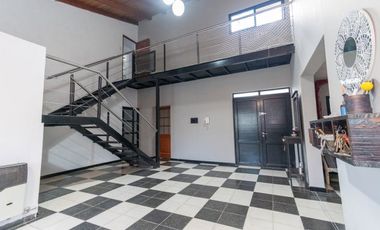 CASA DE CATEGORIA EN SANTO TOME