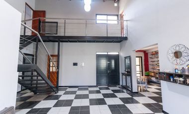 CASA DE CATEGORIA EN SANTO TOME