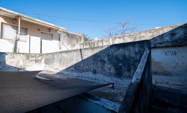 CASA EN VENTA EN BARRIO CENTRO