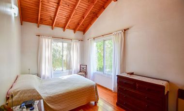 CASAS EN VENTA  VILLA ELISA. LA PLATA