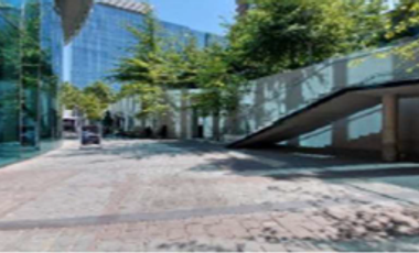 Local Comercial en Arriendo en Alonso de Córdova con Cerro El Plomo