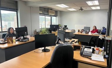 Oficina en Venta en Amplia oficina frente a tribunales en Concepción