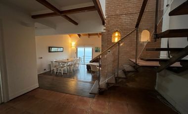 Casa en Arriendo en Preciosa casa con vista al mar en calle Las Perlas en Subida del Encanto Reñaca