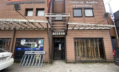 Local Comercial en Arriendo en Saturnino Epulef