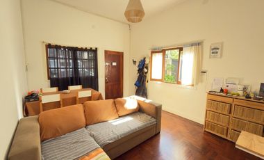 Venta Ph 2 ambientes en Florida sin expensas