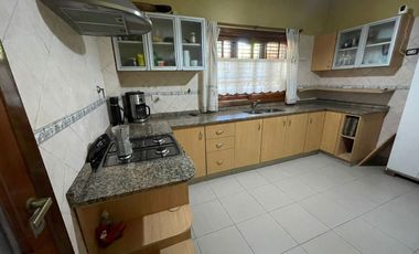 VENTA CASA 3 AMB VILLA MADERO