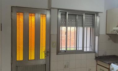 VENTA CHALET 2 PLANTAS 5 AMBIENTES CON QUINCHO