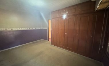 VENTA CHALET 2 PLANTAS 5 AMBIENTES CON QUINCHO