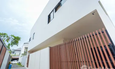 4 Bedroom Villa for sale in Denpasar Selata, Bali