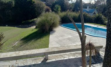 CARILO - Cod 501 - VENTA a 1 cuadra de la playa! Alquiler