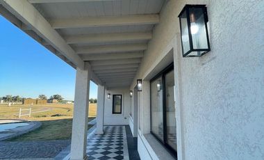 Casa en Estancia Villa Maria
