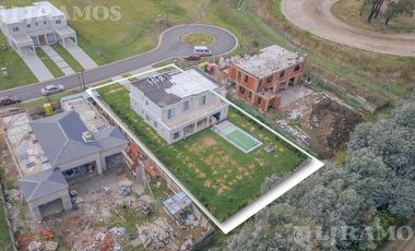 Venta - Casa en Pilará - Tilbury - 5 dormitorios - Con Finaciación