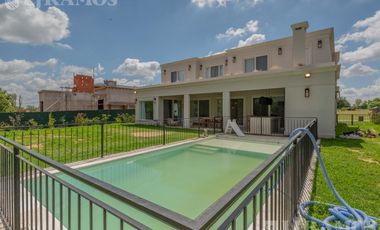 Venta - Casa en Pilará - Tilbury - 5 dormitorios - Con Finaciación