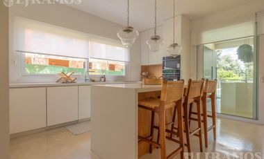 Venta - Casa en Pilará - Tilbury - 5 dormitorios - Con Finaciación