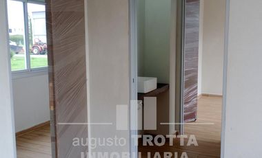 CASA A ESTRENAR  EN UNA PLANTA