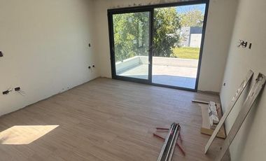 CASA EN VENTA EN SAN JUAN CHICO