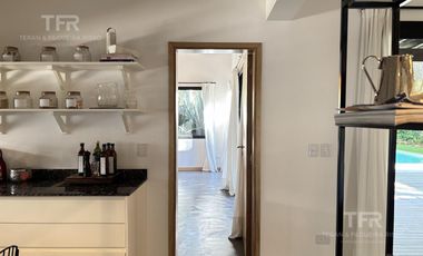 Venta en Maritimo 4 de Costa Esmeralda - 3 habitaciones en suite - comedor tipo quincho
