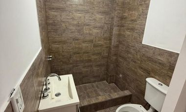 Departamento en  Alquiler de 3 ambientes con patio