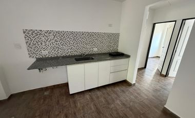Departamento en  Alquiler de 3 ambientes con patio
