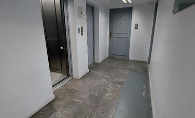 Edificio Konex - La mejor Oficina en Tribunales - 5 Ambientes - Cochera - Superficie 113m2