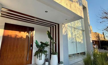 Casa 4 ambientes con pileta en alquiler semiamoblada - Fincas de Iraola II