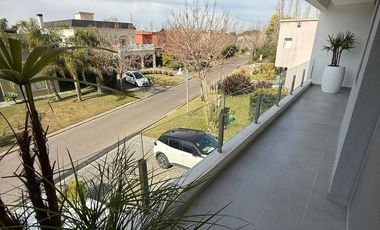 Casa 4 ambientes con pileta en alquiler semiamoblada - Fincas de Iraola II