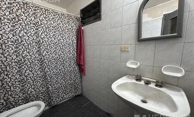 Dos casas en venta, en bloque - Haedo Norte