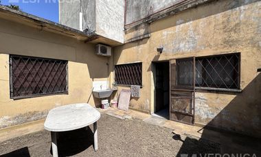 Dos casas en venta, en bloque - Haedo Norte