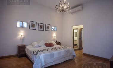 Casa - Burzaco