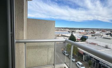 Departamento con cochera en alquiler en Puerto Madryn
