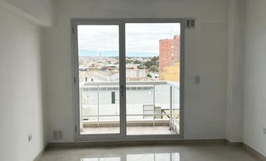 Departamento con cochera en alquiler en Puerto Madryn