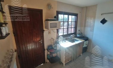 Duplex en zona de Mar de Ajo,a metros de Av. Tucuman,muy cómodo,amplio y confortable!!