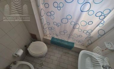Duplex en zona de Mar de Ajo,a metros de Av. Tucuman,muy cómodo,amplio y confortable!!