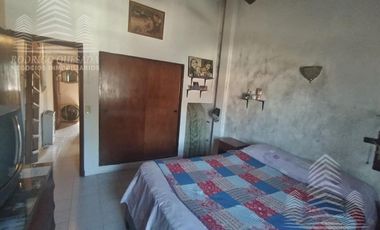 Duplex en zona de Mar de Ajo,a metros de Av. Tucuman,muy cómodo,amplio y confortable!!