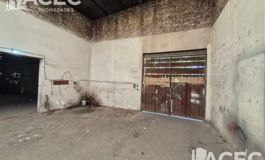 Venta / Permuta - Galpón - barrio La Tablada