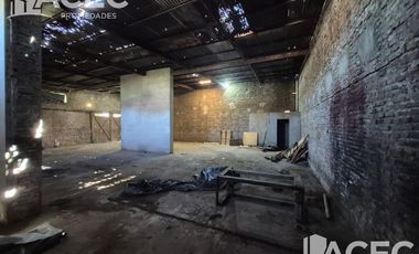 Venta / Permuta - Galpón - barrio La Tablada