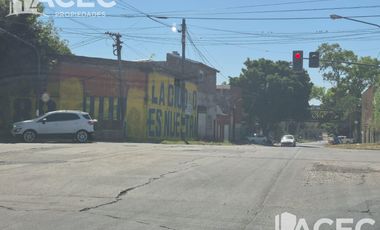 Venta / Permuta - Galpón - barrio La Tablada