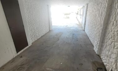 Departamento amplio con cochera excelente ubicación!!