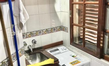 DEPARTAMENTO 2 AMB C/ COCHERA EXCELENTE UBICACION