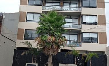 Departamento en Remedios De Escalada