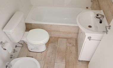 Departamento en Remedios De Escalada