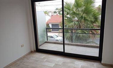 Departamento en Remedios De Escalada