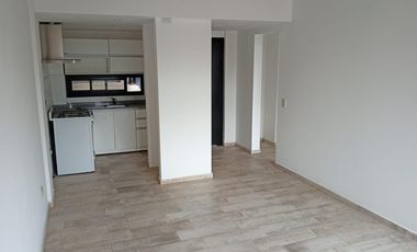 Departamento en Remedios De Escalada