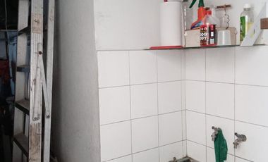 CASA 3 AMBIENTES CON COCHERA