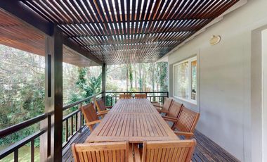 Cod 289  Alquiler y Venta USD 410.000.- Reinamora e/ Caoba y Cerezo