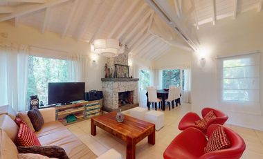 Cod 289  Alquiler y Venta USD 410.000.- Reinamora e/ Caoba y Cerezo