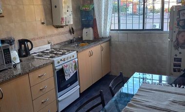CASA MULTIFAMILIAR 200 MTS - 3 PH EN BLOCK - VILLA MARTELLI - VENDE