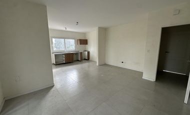 DEPARTAMENTO PILAR, COMPLEJO DASTON VILLAGE - PISO 2 AL FRENTE