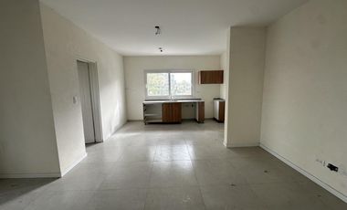 DEPARTAMENTO PILAR, COMPLEJO DASTON VILLAGE - PISO 2 AL FRENTE