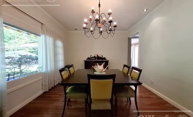 Casa con escritura en Barrio San Juan. Lote esquina verde. Hudson. Berazategui